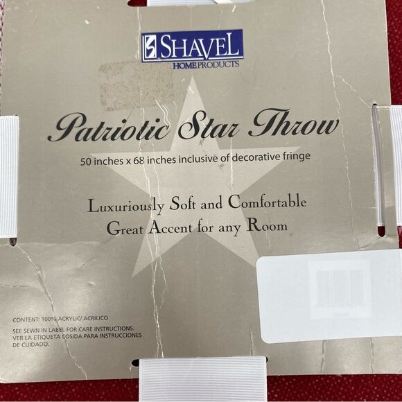 Shavel Patriotic Red and White Star Throw Blanket New - Picture 2 of 3